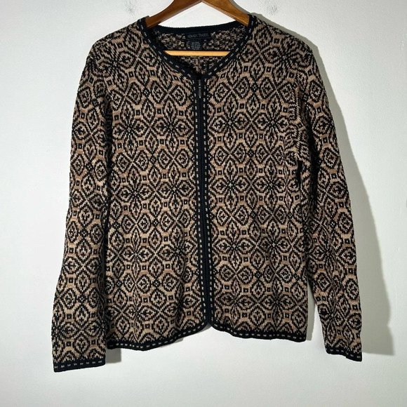 Nomadic Traders Zippered Cardigan Sweater - Picture 3 of 5